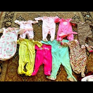 10pc bundle! Fleece onesie mixed sizes l!